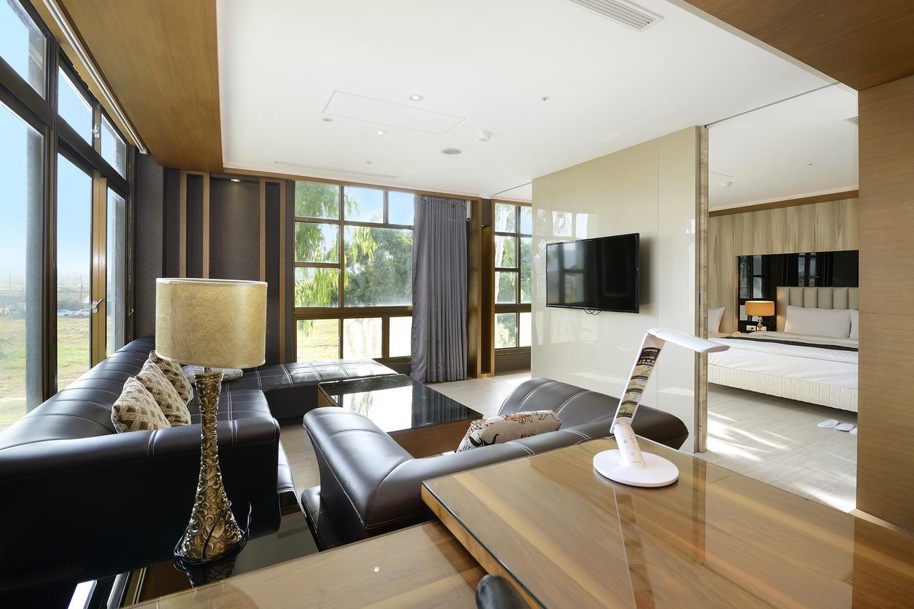 Jinsa Lakeside View Resort Jinsha Exterior photo