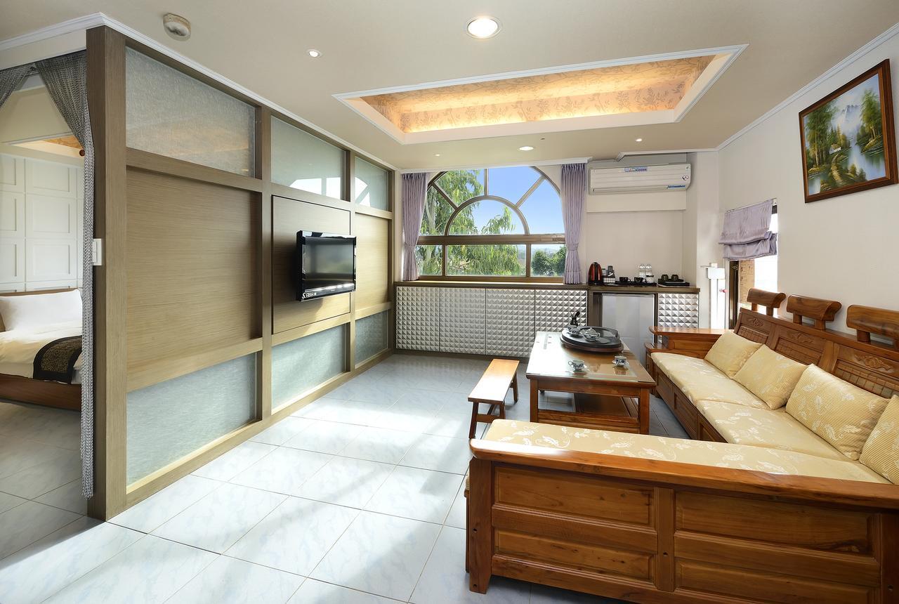 Jinsa Lakeside View Resort Jinsha Exterior photo